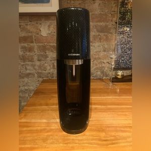 Soda Stream + bottles